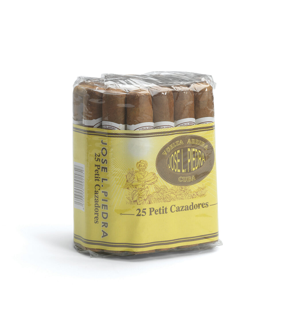 Jose L Piedra Petit Cazadores Cigar - Bundle of 25